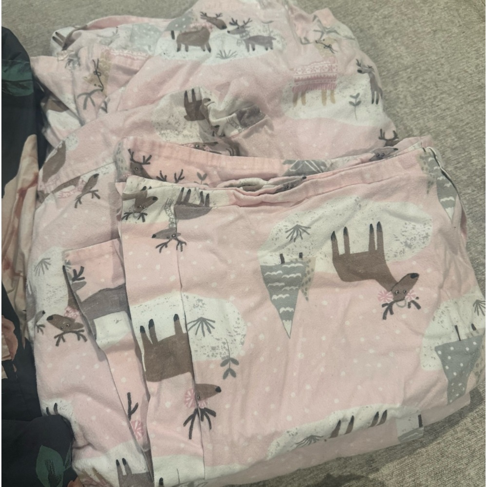 Pottery barn twin bedding